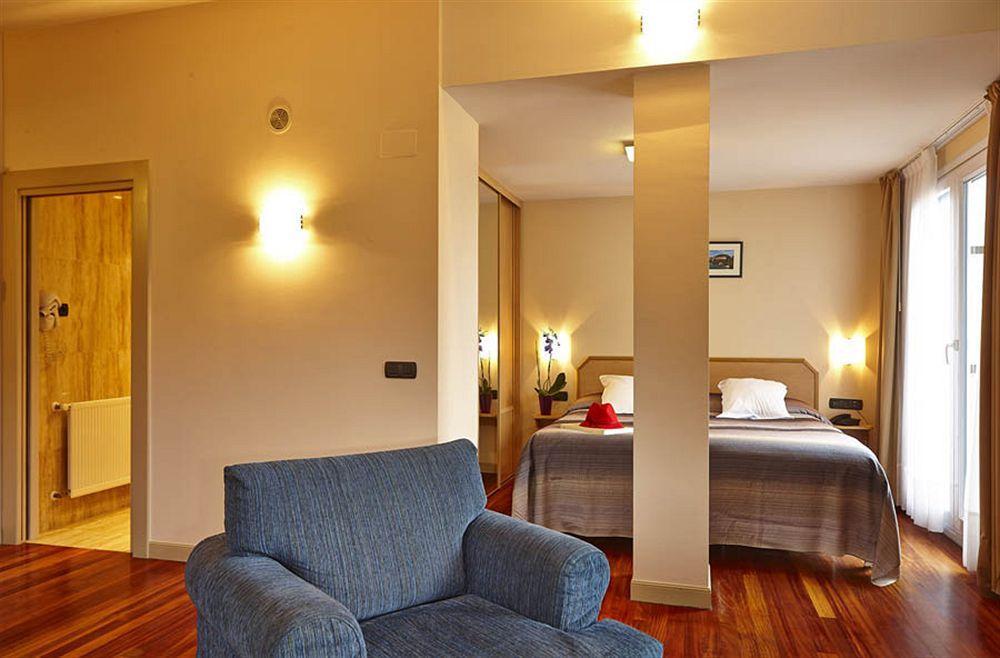 Apartamentos Mundaka Exterior photo